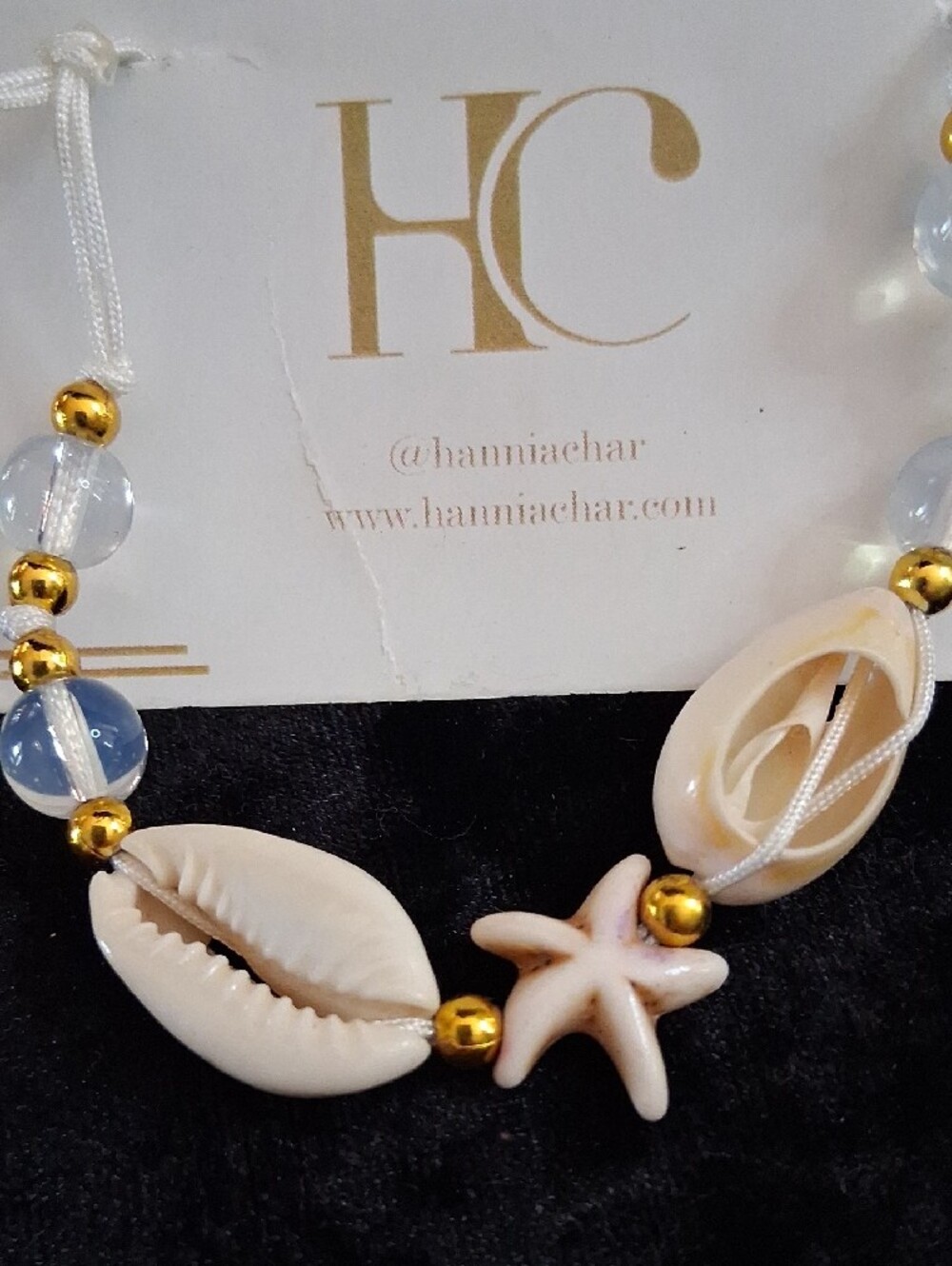 Cream Shell & Starfish Bracelet with Gold Accents Slide Adjustable - Picture 5 of 6